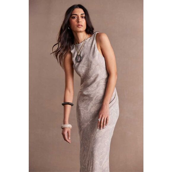 SOVERE Inara Reversible Maxi Dress – Grey Maxi cocktail Brunch Size S NWT - Picture 3 of 8